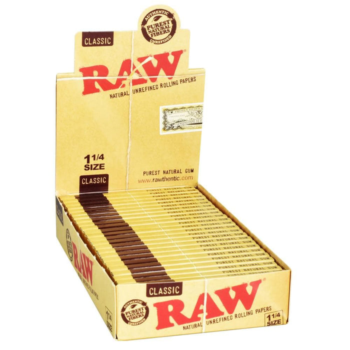 Raw Classic Rolling Papers - Toker Supply